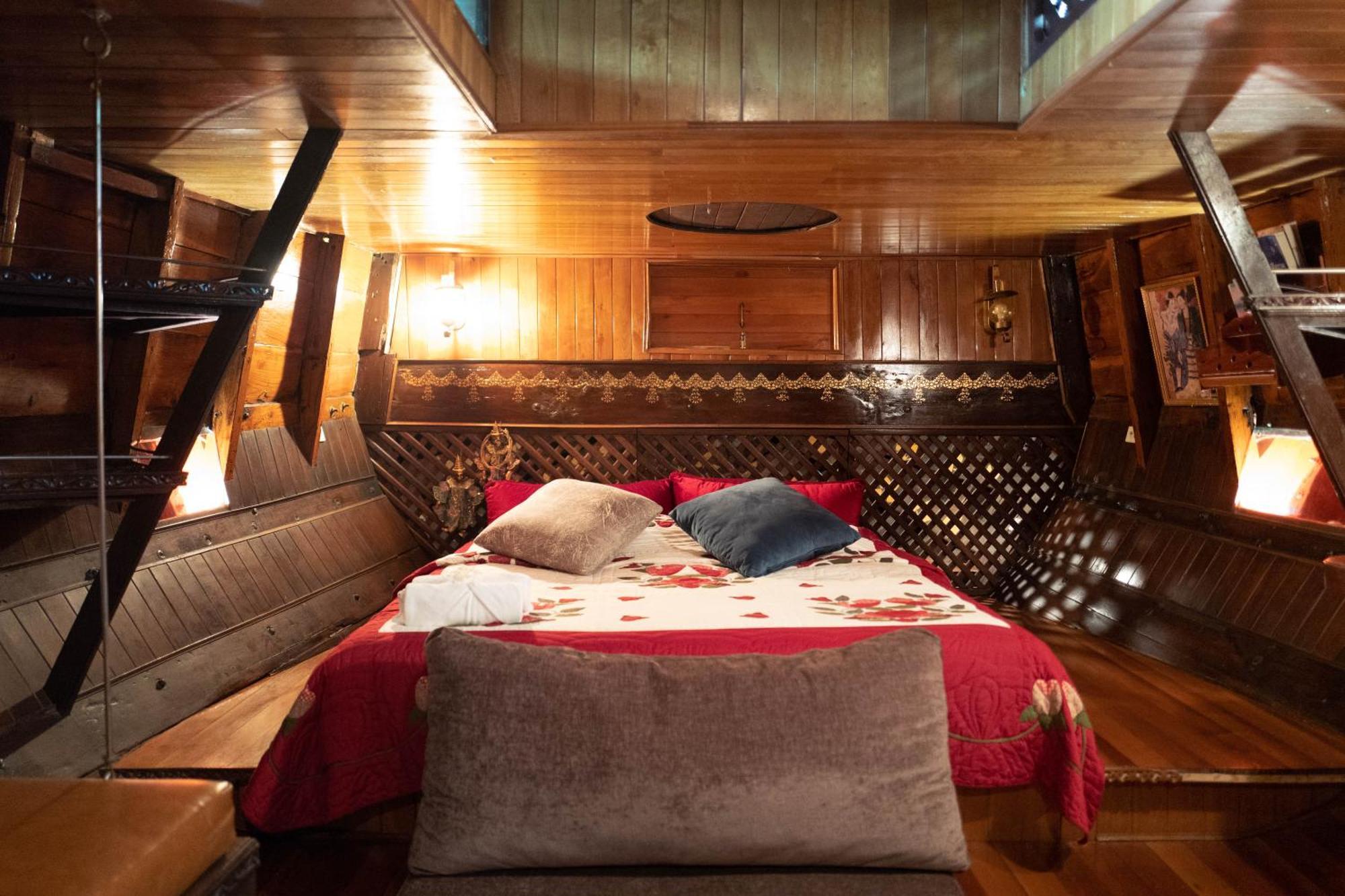 Kaengkrachan Boathouse Paradise Resort Kaeng Krachan Room photo